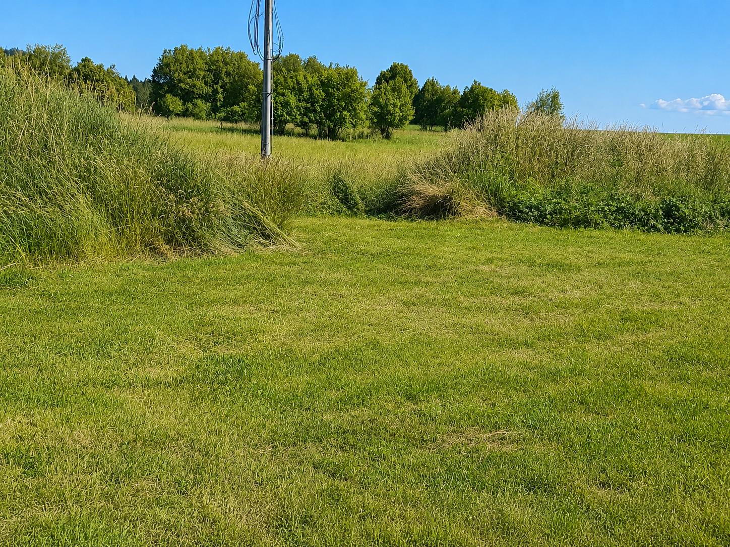 TARGETreal | Slnečný stavebný pozemok 1 208 m² v Mošovciach – pokojné bývanie blízko parku
