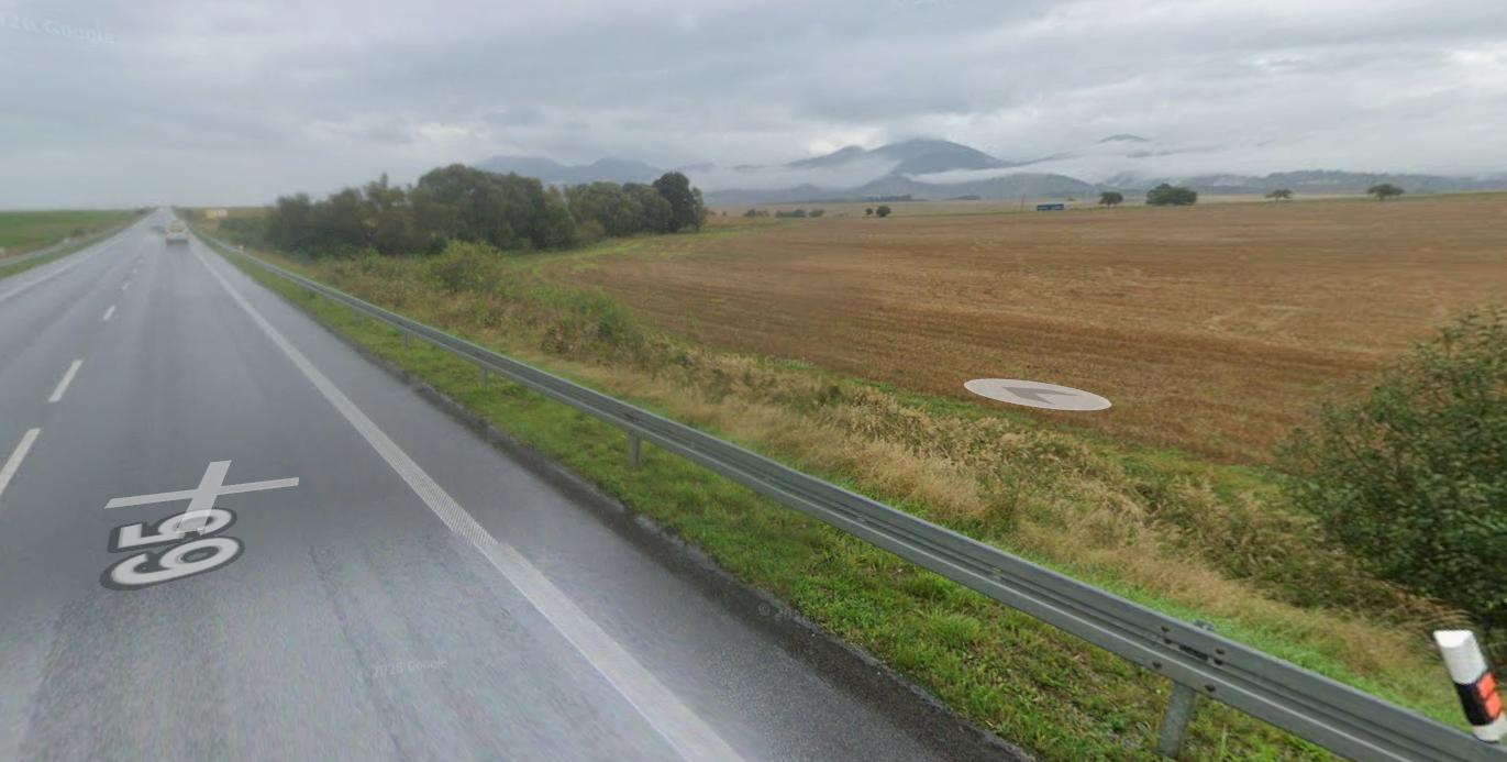 TARGETreal | Ponúka na predaj pozemky pri ceste I. triedy neďaleko Turčianskych Teplíc
