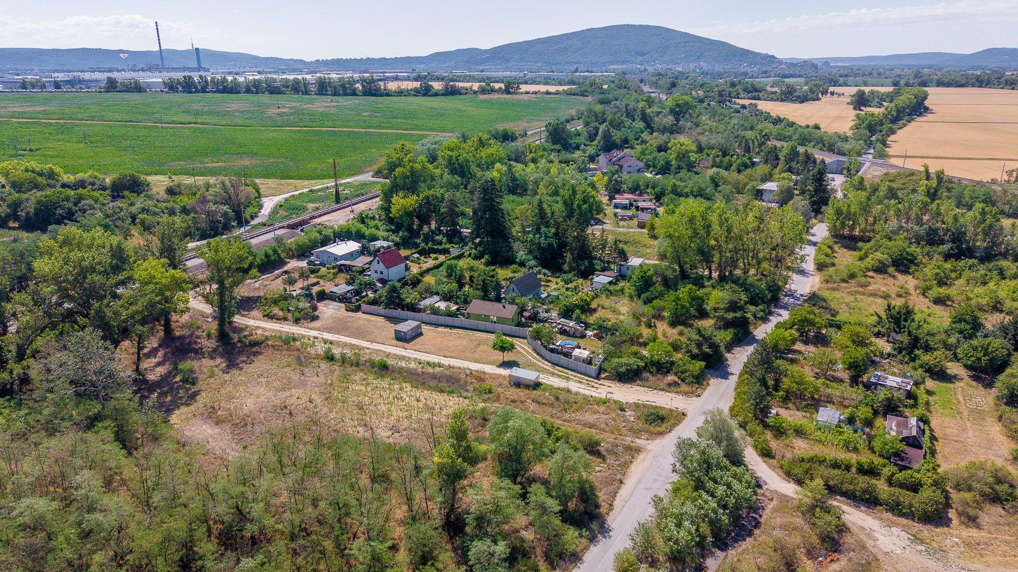 TARGETreal | Pozemky pre rodinné domy pri Devínskom jazere