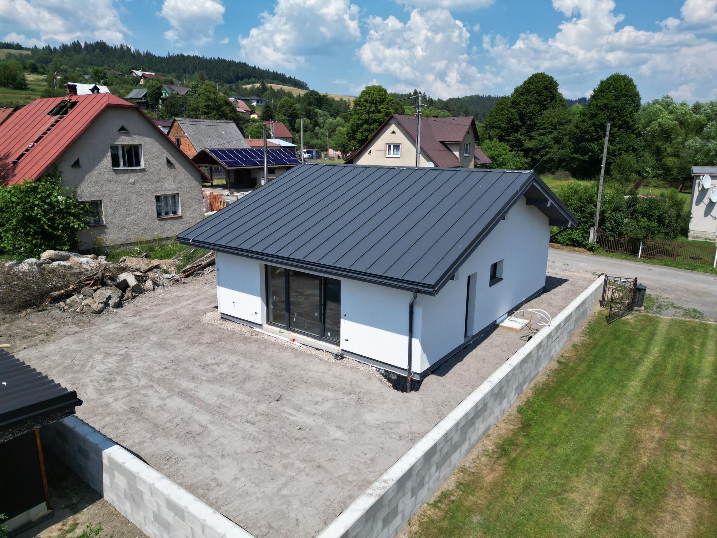 REZERVOVANÉ TARGETreal | Na predaj: Útulný 4-izbový bungalov, Čierne pri Čadci