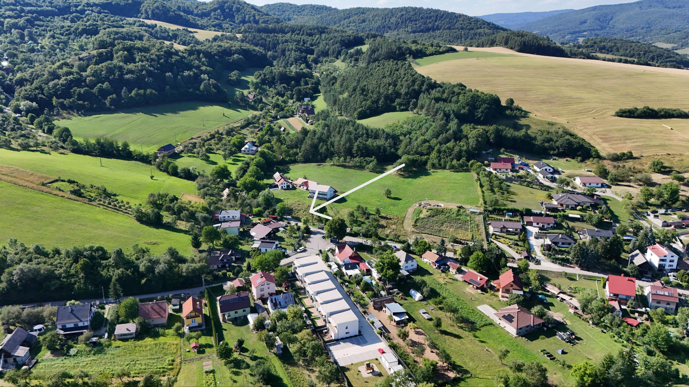 Na predaj - stavebný pozemok - Dohňany