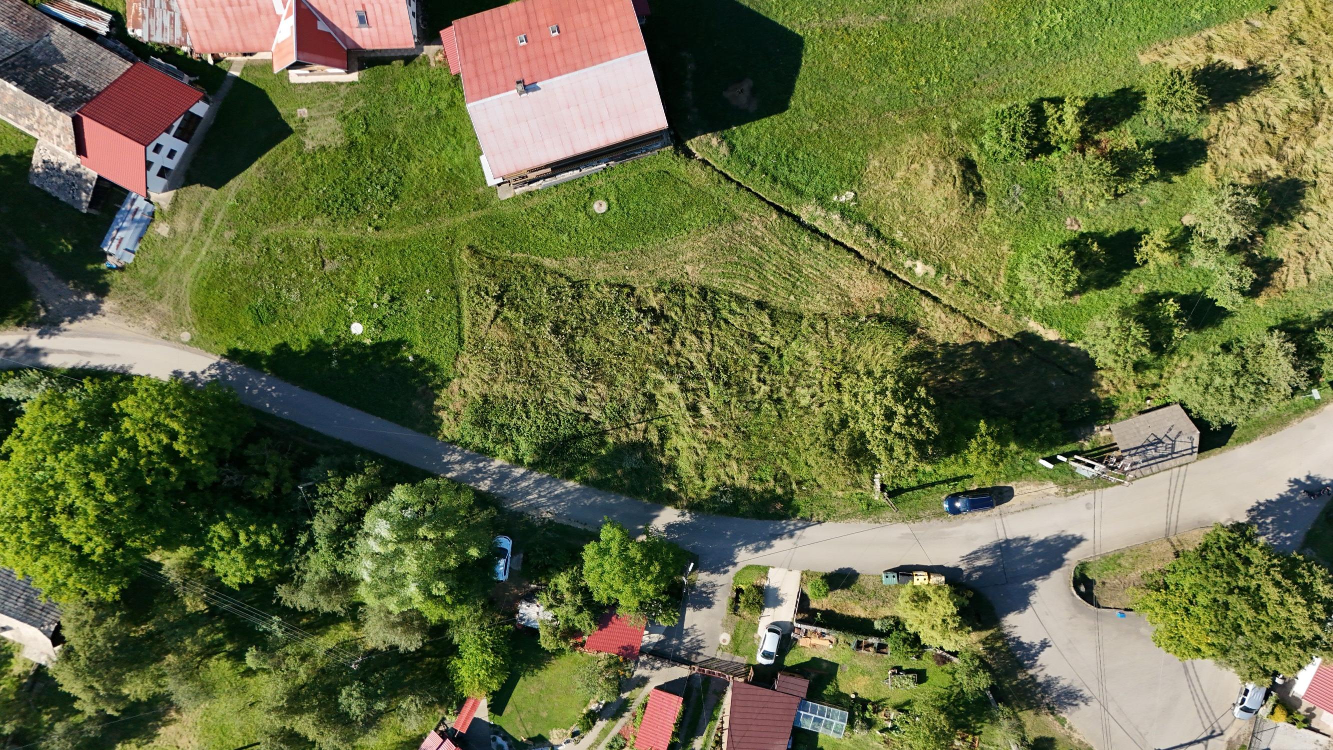 Na predaj - stavebný pozemok - Dohňany