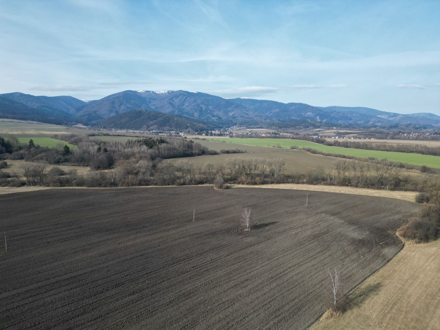 Rozľahlý pozemok 13 112 m² na výstavbu | Košťany nad Turcom, okres Martin 