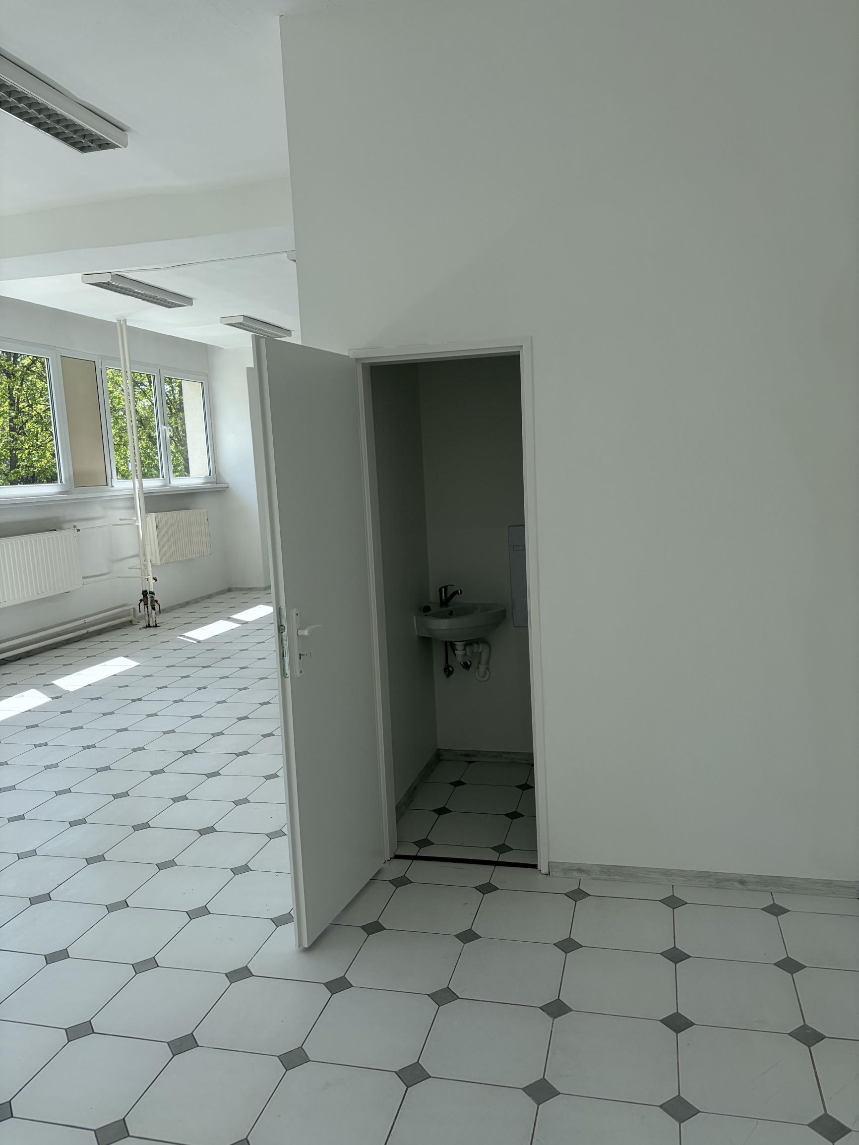 TARGETreal│Prenájom obchodného / podnikateľského priestoru – centrum mesta Martin