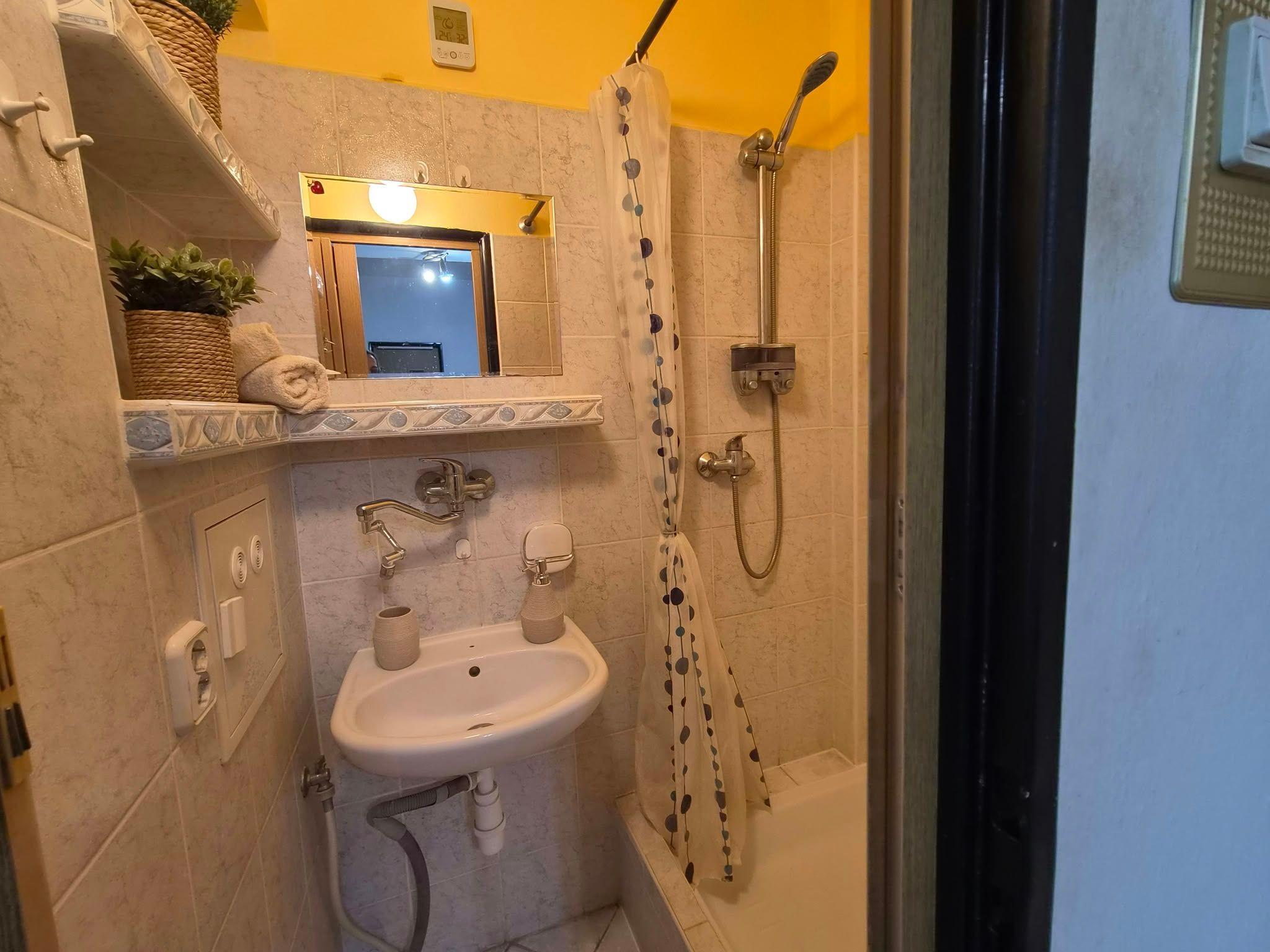 Na predaj zariadený 1-izbový byt s balkónom v Dubnici nad Váhom