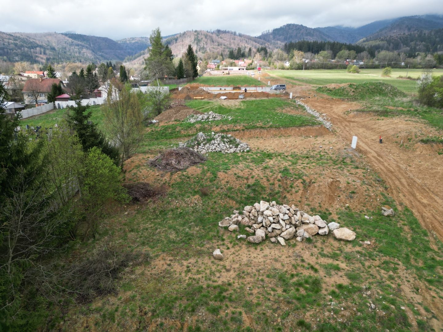 TARGETreal | Na predaj, stavebné pozemky vo Vrútkach na Karvaša a Blahovca,