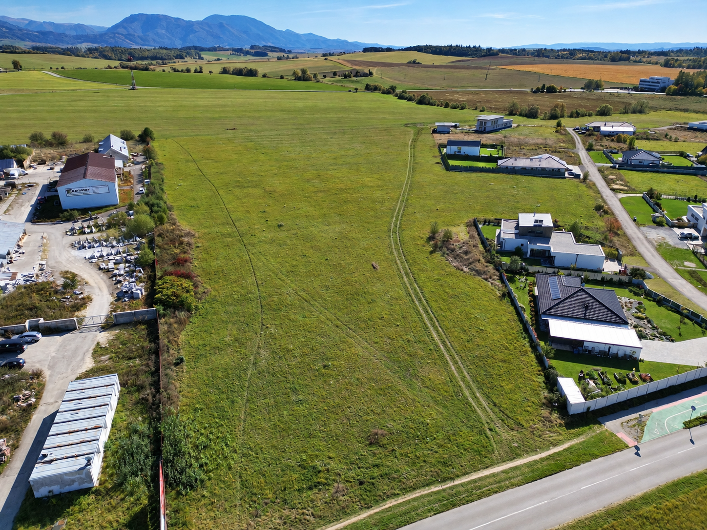 Stavebný pozemok 788 m² Tomčany | IS pri pozemku | Martin