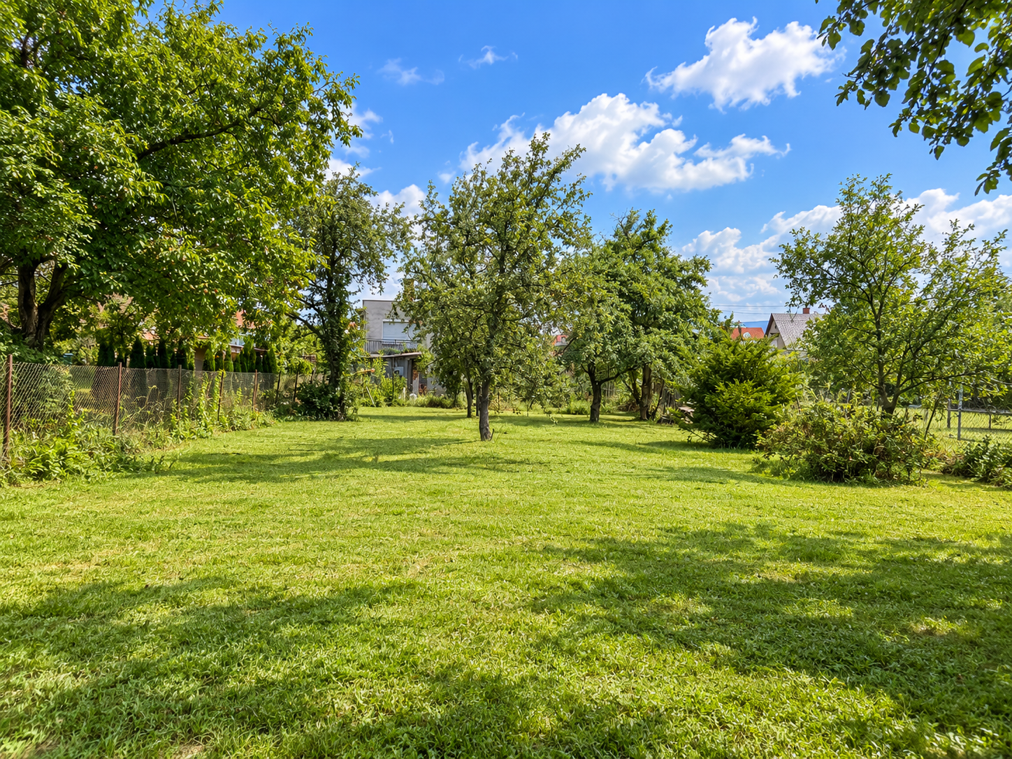 Stavebný pozemok 609 m² - ul. Žltá Nitrianske Pravno