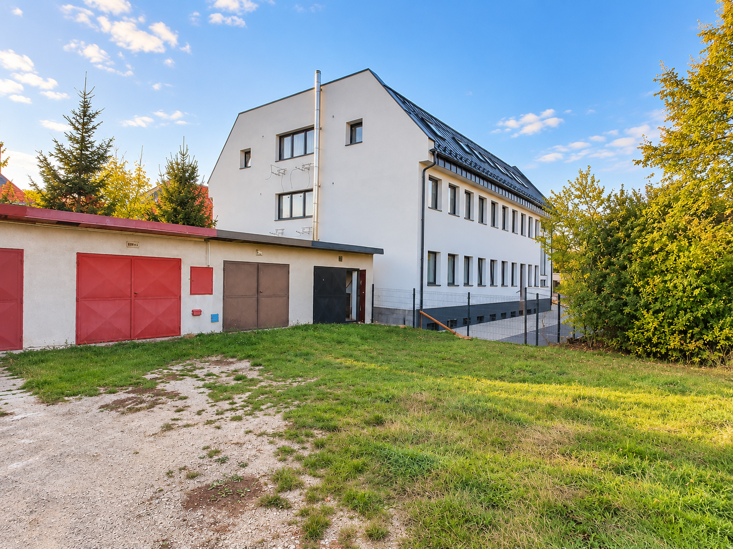 TARGETreal | Predaj priestrannej tehlovej garáže – Turčianske Teplice