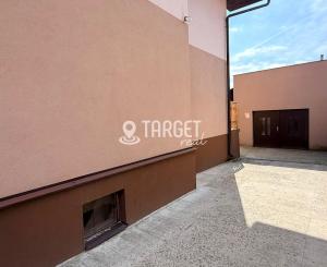 TARGETreal | Rodinný dom s dvomi bytovými jednotkami v srdci Turčianskych Teplíc – bývanie aj investícia v jednom