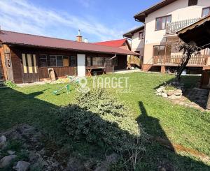TARGETreal | Rodinný dom s dvomi bytovými jednotkami v srdci Turčianskych Teplíc – bývanie aj investícia v jednom