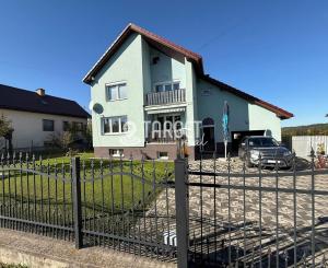 TARGETreal | NA PREDAJ RODINNÝ DOM HORNÁ ŠTUBŇA - v perfektnom udržiavanom stave