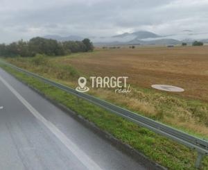 TARGETreal | Ponúka na predaj pozemky pri ceste I. triedy neďaleko Turčianskych Teplíc