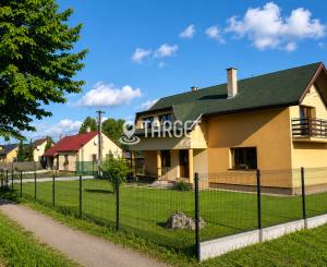 TARGETreal | Polyfunkčný dom: bývanie na poschodí, prevádzka na prízemí | Turčianske Teplice