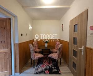 TARGETreal | Útulný dvojizbový rodinný dom v obci Červeník