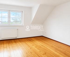 TARGETreal | Na predaj rodinný dom s 2 samostatnými vstupmi a veľkým pozemkom v Turčianskych Tepliciach