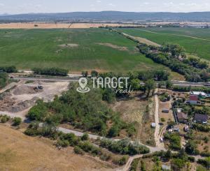 TARGETreal | Pozemky pre rodinné domy pri Devínskom jazere