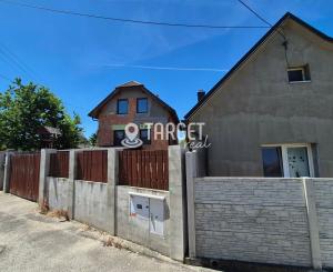 NOVÁ CENA - TARGETreal  PONÚKA NA PREDAJ – RODINNÝ DOM V OBCI KOŠECA
