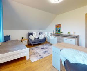 TARGETreal | Moderne zariadený rodinný dom pri Žiline | slnečný pozemok 831 m²