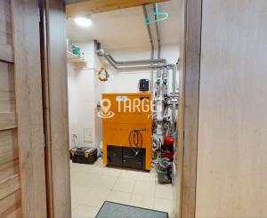 TARGETreal | Moderne zariadený rodinný dom pri Žiline | slnečný pozemok 831 m²
