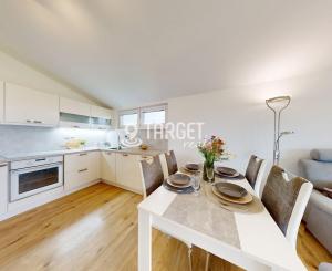 TARGETreal | Bývanie s vlastným vstupom do jazera v súkromnom areáli Green Residence