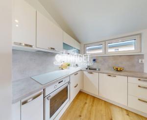 TARGETreal | Bývanie s vlastným vstupom do jazera v súkromnom areáli Green Residence