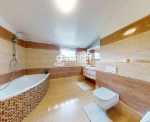TARGETreal | Bývanie s vlastným vstupom do jazera v súkromnom areáli Green Residence