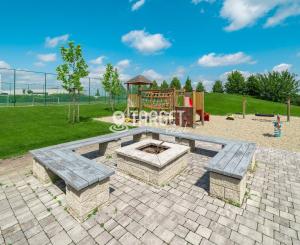 TARGETreal | Bývanie s vlastným vstupom do jazera v súkromnom areáli Green Residence
