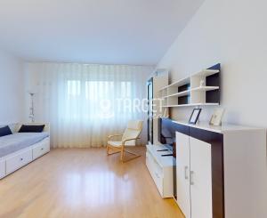 Na predaj - 2 a pol izbový byt - Trnava - ul. T. Tekela