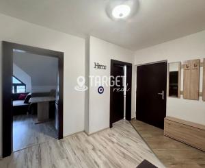 Na prenájom | 2-izbový byt 63 m², komplet zrekonštruovaný, plne zariadený, pešia zóna | Martin Centrum