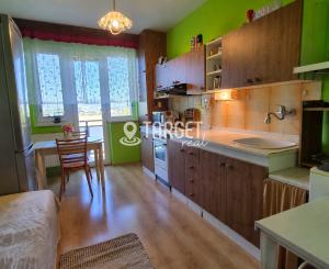 Na predaj zariadený 1-izbový byt s balkónom v Dubnici nad Váhom
