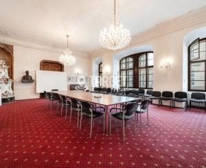 Na predaj, obchodné / kancelárske priesotory - 285,9m², Staré mesto 