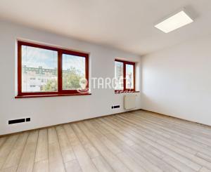 Na predaj, kancelárske priestory, 22m², Púchov