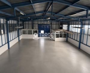 TARGETreal | Prenájom skladu 390 m² s kanceláriami – Martin