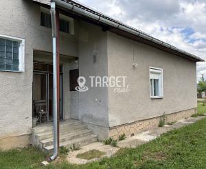 TARGETreal | 5-izbový rodinný dom s 1262 m2 rovinatým pozemkom, Nitrianske Pravno
