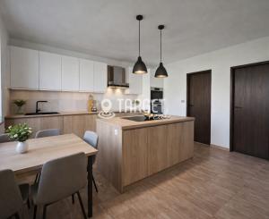 TARGETreal | Pozemok s rodinným domom v Ratnovciach – len 3 km od Piešťan ZNÍŽENÁ CENA
