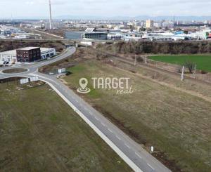 TARGETreal | NA PREDAJ: ATRAKTÍVNY KOMERČNÝ POZEMOK V PRIEMYSELNEJ ZÓNE TRNAVA-ZAVAR