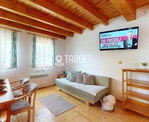 TARGETreal | Na predaj zariadená chatka v Holiday Village Tatralandia – ideálna na oddych alebo ako investícia