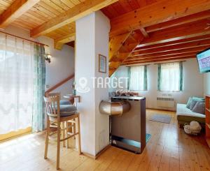 TARGETreal | Na predaj zariadená chatka v Holiday Village Tatralandia – ideálna na oddych alebo ako investícia