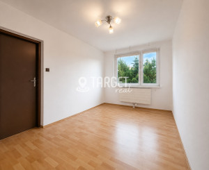 TARGETreal| Na predaj 4-izbový byt Turčianske Teplice, Ráno káva s výhľadom, večer ticho. Aj takto môžete bývať v Tepliciach.