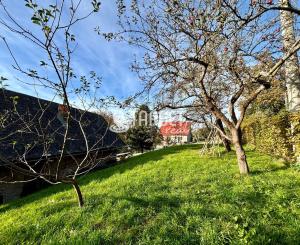 TARGETreal | Rodinný dom pri potoku, 979 m², Horná Štubňa