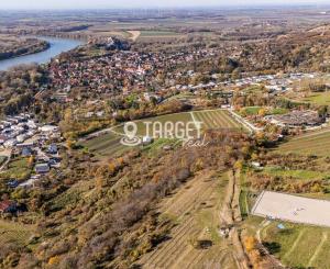 TARGETreal | Slnečný pozemok s najlepšou orientáciou a investičným potenciálom