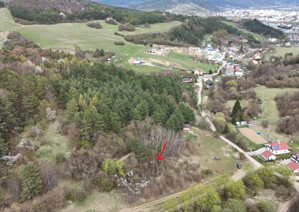 EXKLUZÍVNE NA PREDAJ – Stavebný pozemok Streženice