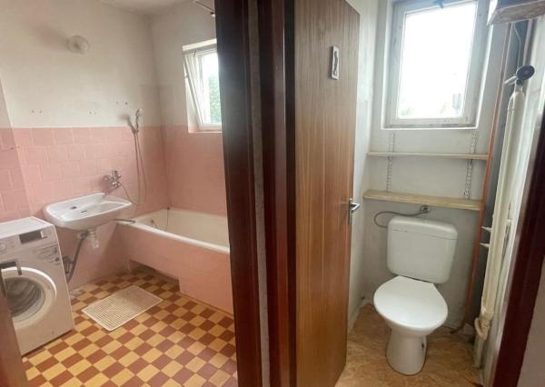 TARGETreal | ZNÍŽENÁ CENA Rodinný dom s 2 garážami, Turčianskych Tepliciach