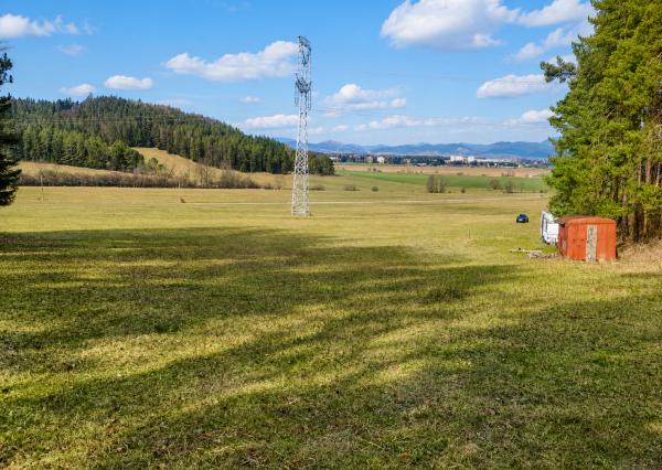 TARGETreal | Pozemok na rekreáciu alebo drobnú farmu v katastri obce Háj pri Turčianskych Tepliciach