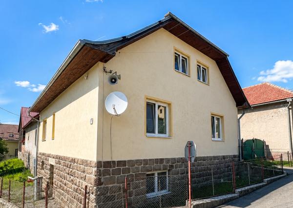 TARGETreal | BONUSOVÁ PONUKA: Rodinný dom v blízkosti Turčianskych Teplíc s veľkým investičným potenciálom