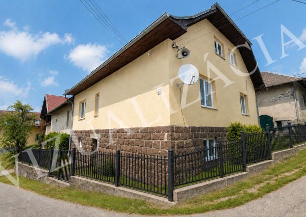 TARGETreal | BONUSOVÁ PONUKA: Rodinný dom v blízkosti Turčianskych Teplíc s veľkým investičným potenciálom