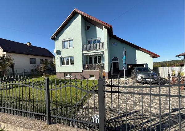 TARGETreal | NA PREDAJ RODINNÝ DOM HORNÁ ŠTUBŇA - v perfektnom udržiavanom stave