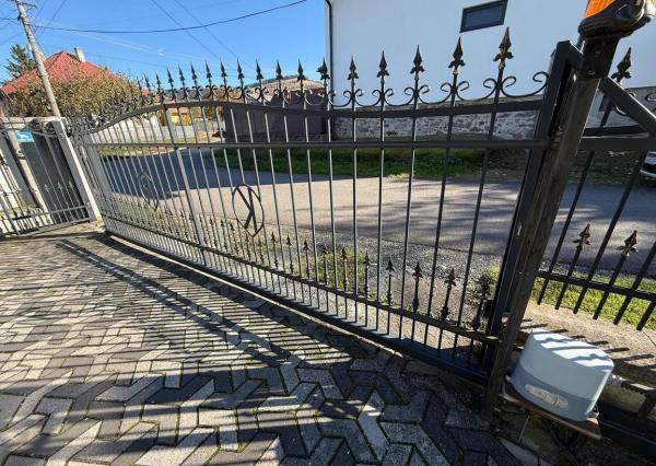 TARGETreal | NA PREDAJ RODINNÝ DOM HORNÁ ŠTUBŇA - v perfektnom udržiavanom stave