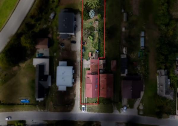 Rezervované - TARGETreal | Na predaj 7-izbový dvojgeneračný rodinný dom v Kotešovej s veľkým pozemkom